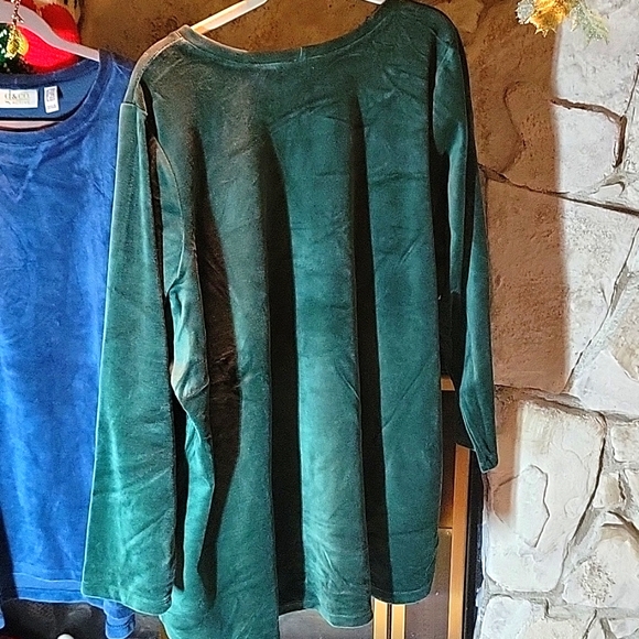 Denim & Company Active Velour Tunics with pockets, Set of 3 - Picture 6 of 7